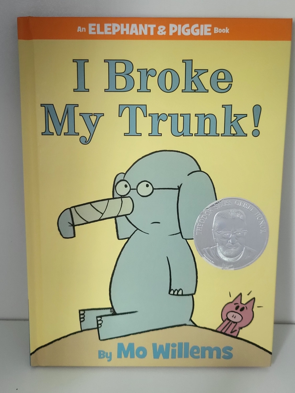 I Broke My Trunk! by - Hardcover Kids Book